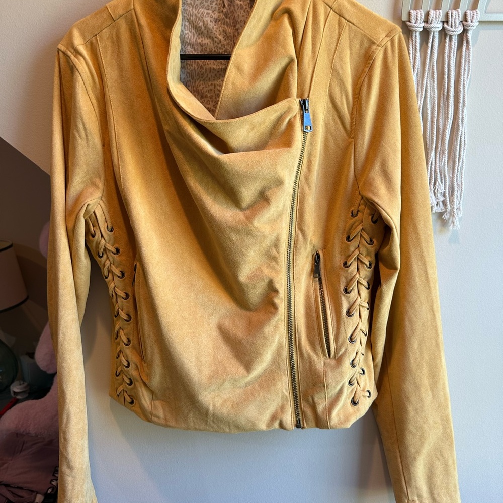 Willow Yellow Leather Jacket with Waterfall Front - Picture 14 of 14